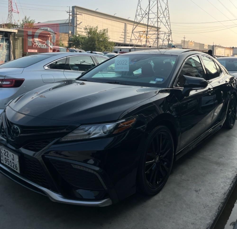 تۆیۆتا کامری